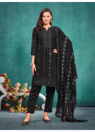 Silk Ladies Suits in Surat